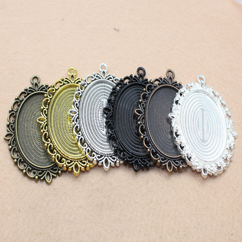 Factory Direct 30x40mm Time Gem bottom support hollow lace Oval Photo pendant jewelry accessories Factory Direct 30x40mm Time Gem bottom support hollow lace Oval Photo pendant jewelry accessories
