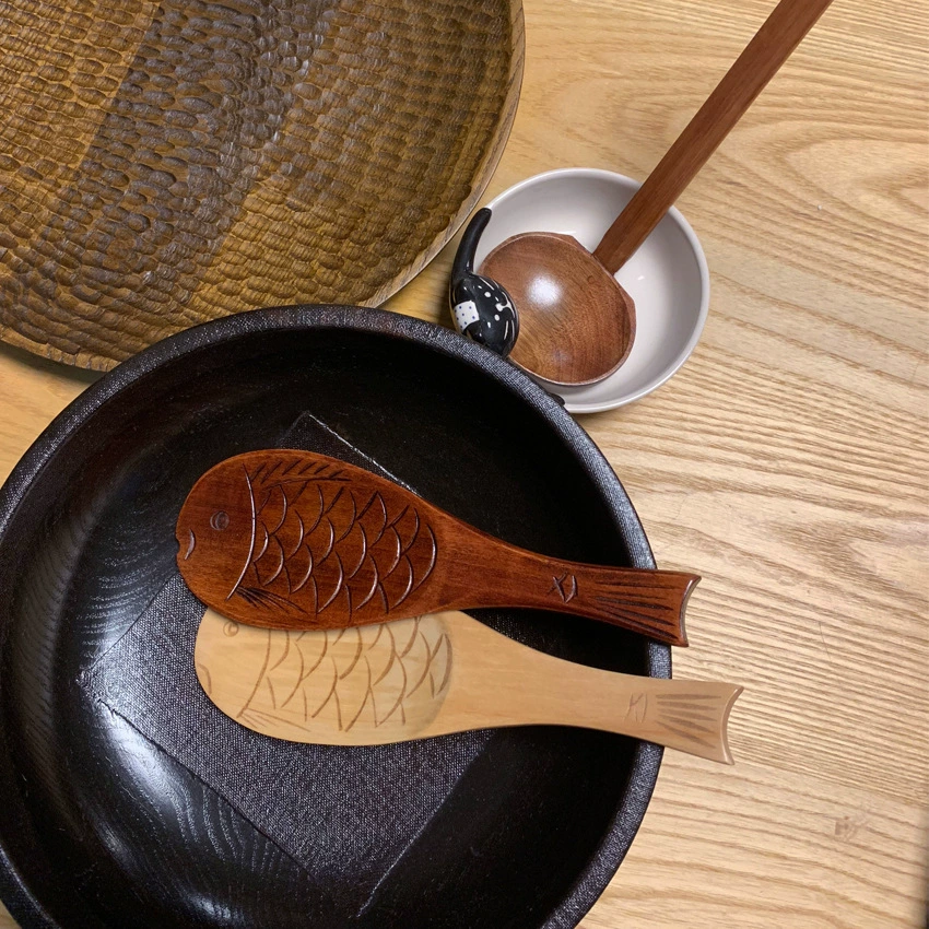 Кастомная японская ложка для рыбы и риса YFJY, деревянная кухонная ложка для риса, принадлежности для рисоварки, деревянная ложка для риса, кухонные принадлежности