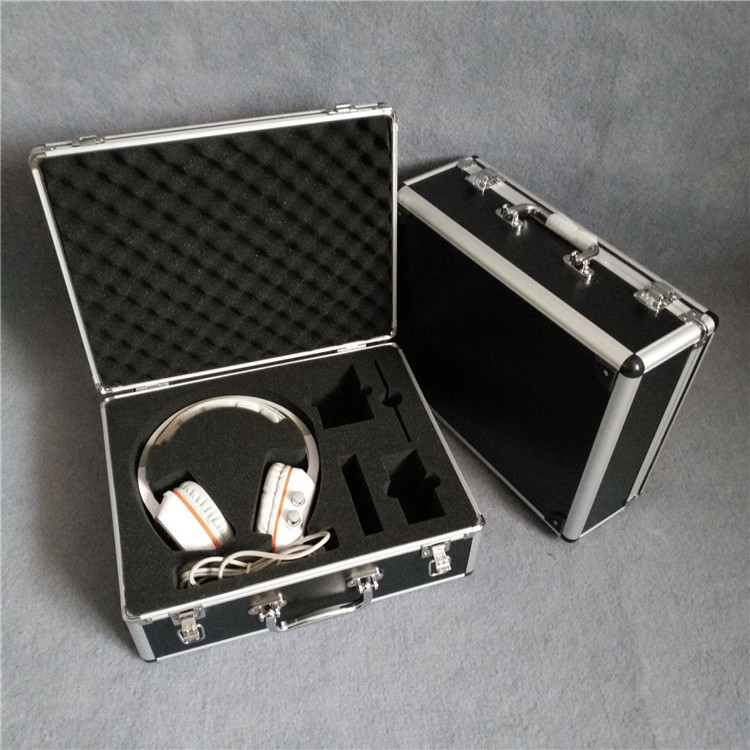 Factory Supply Black Portable Headset Packing Aluminum Case Sponge Lining Teaching Tools Equipment Equipment Suitcase Factory Supply Black Portable Headset Packing Aluminum Case Sponge Lining Teaching Tools Equipment Equipment Suitcase