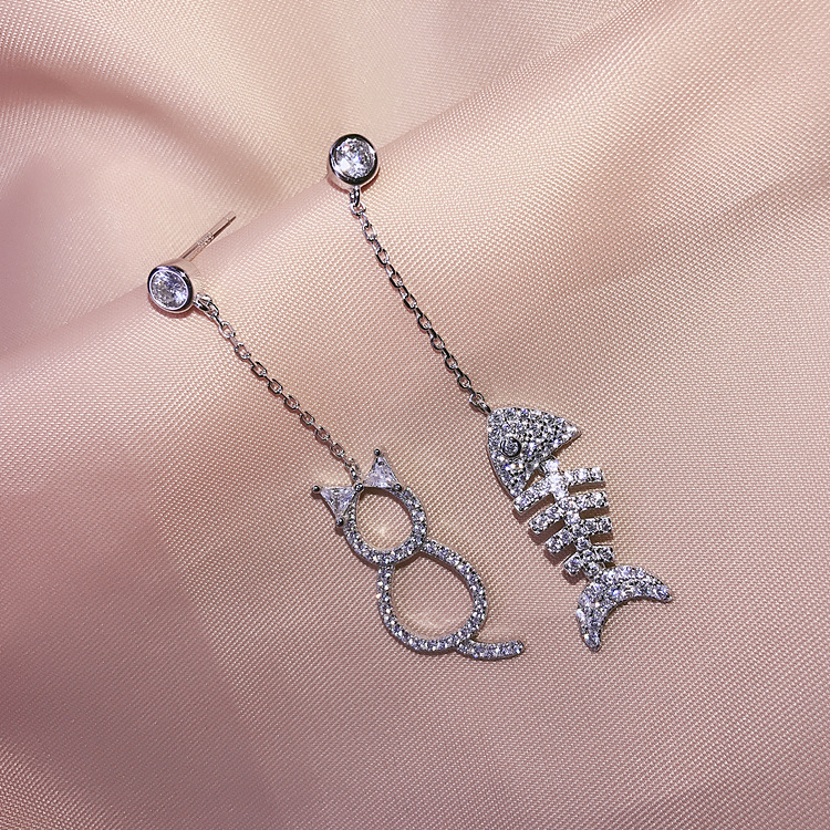 不对称925银耳环气质韩国个性时尚耳坠小猫鱼骨长款吊坠纯银耳钉