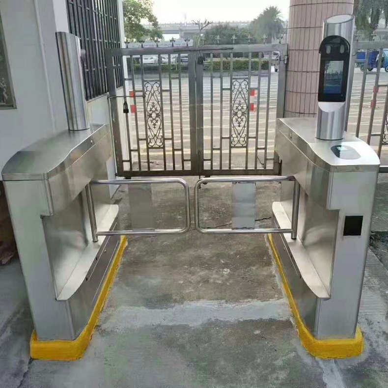 厂家批发全铝人脸识别闸机 动态人脸识别终端 人脸识别入住系统