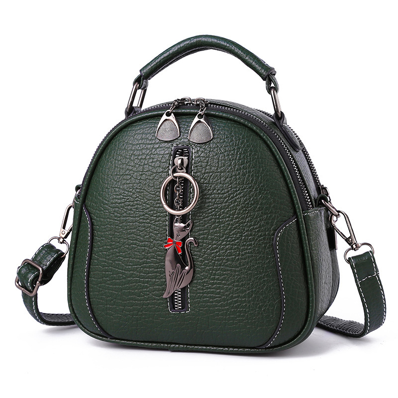 2026 Fashion New Women's Shoulder Bag with Cute Pendant, Small Round Handbag, Niche Crossbody Bag for Women, Wholesale Available 2026 Fashion New Women's Shoulder Bag with Cute Pendant, Small Round Handbag, Niche Crossbody Bag for Women, Wholesale Available