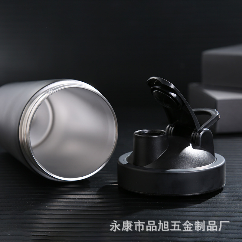 Doble 304 taza de vacío de acero inoxidable al por mayor proteína en polvo taza de batido deportes fitness personalizado taza de agua impresión de la insignia