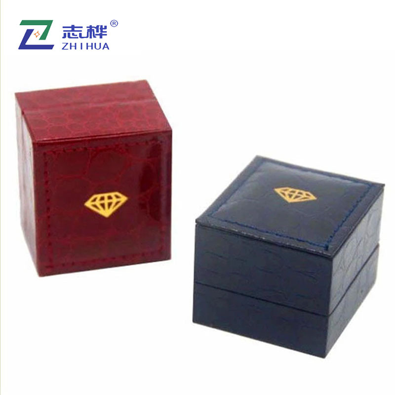 首饰盒包装盒 高档带钻鳄鱼皮戒指耳钉吊坠项链盒 欧式珠宝盒现货