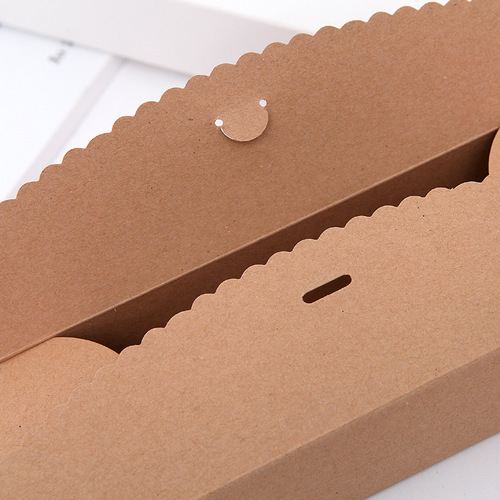 Manufacturer baked food packaging box folding biscuit gift box lace white card kraft paper box chocolate box wholesale