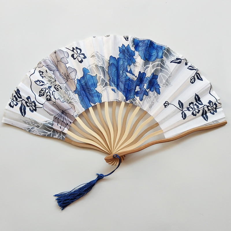 Ventilador de dragón de satén transfronterizo S fan de hueso ventilador de mujer pequeño ventilador cheongsam en stock lote mixto