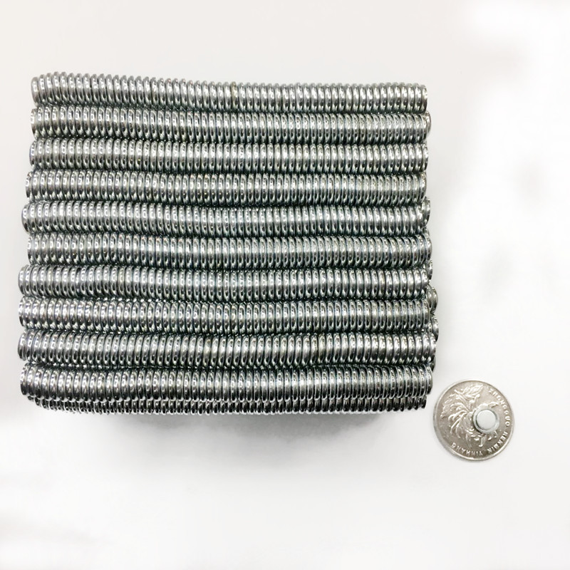 供应磁铁 强力礼盒强磁磁钢 单面磁8*2带15*0.3铁片