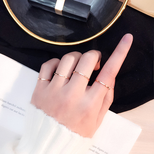 European and American cross-border couples ultra-fine glossy titanium steel women's ring simple food tail ring stainless steel jewelry