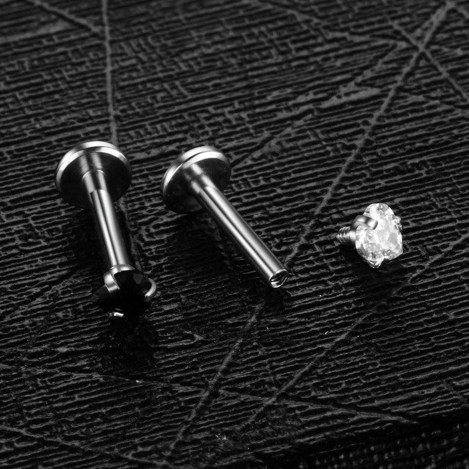 Hjerteformet nesepiercing med zirkonia i rustfritt stål_voghion.com
