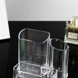 收纳盒;模特;饰品展示架