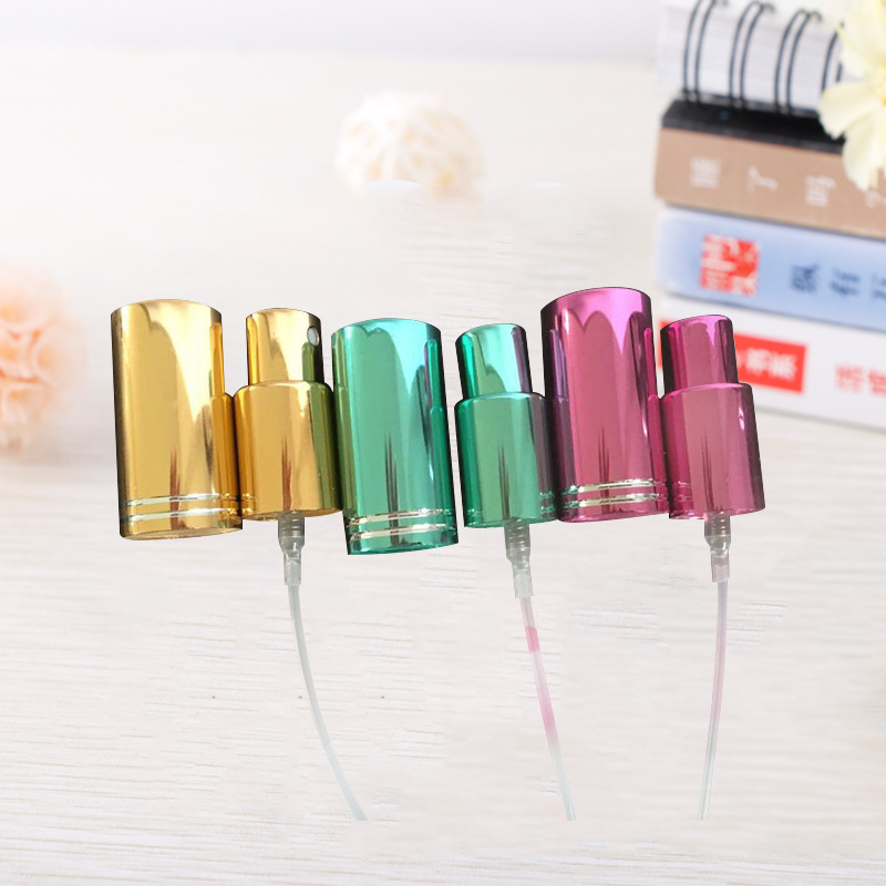 专业提供 14mm电化铝高压雾化喷头 塑料管化妆品旋转按压喷头