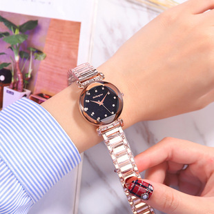 Ħ����΢�̱����ֱ�Ů ʯ��ˮ荝M�����ǿձ��P�W���r��ʯӢ�ֱ�