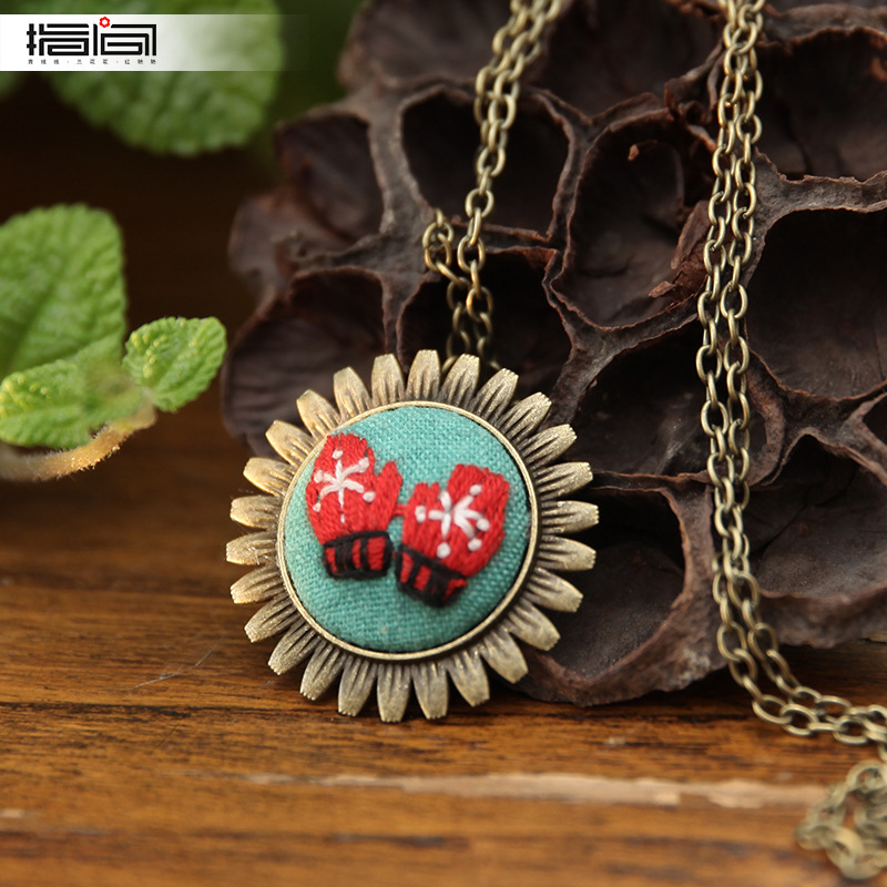 Caliente-Producto no terminado (doble uso-se puede usar como collar) + estiramiento de bordado de 7cm + cadena delgada