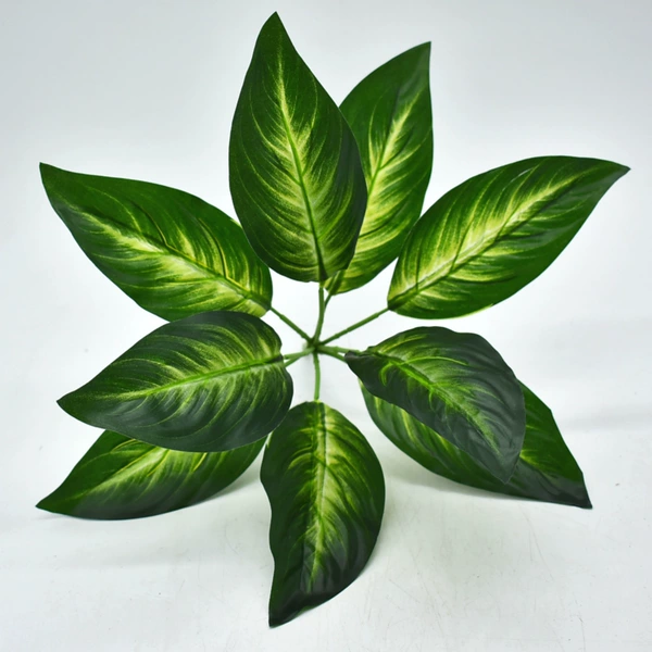 9 -headed palm leaves