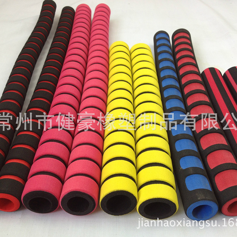 自行车摩托车NBR手把套橡塑发泡保温管磨砂彩色跳绳手把NBR发泡管
