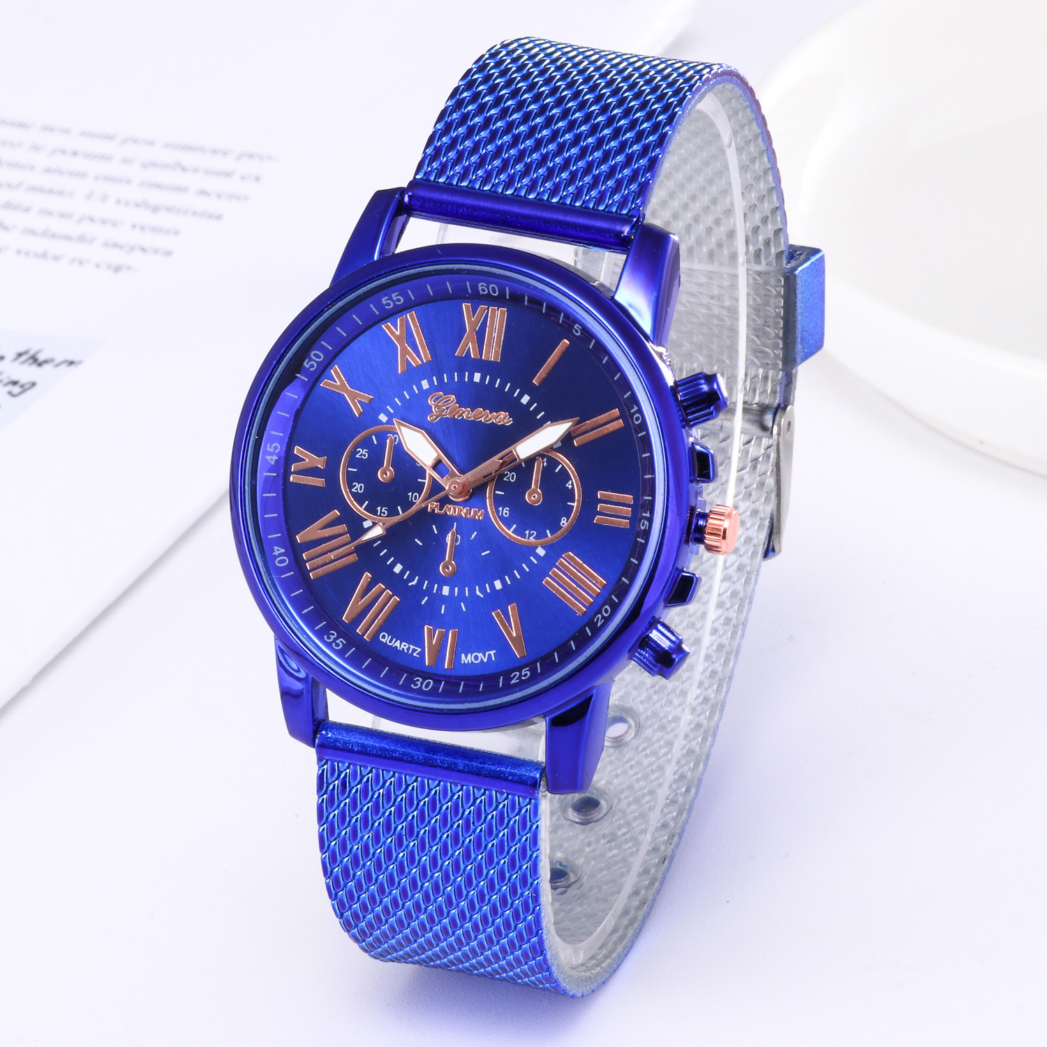 Foreign trade soft net with quartz watches Douyin fake three -eye…