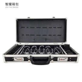 专业理发工具箱多功能理发箱厂家供应铝合金包边工具箱包佛山厂家