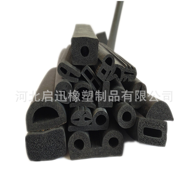 供应 橡胶发泡海绵密封条 半圆型发泡胶条 三元乙丙EPDM橡胶发泡