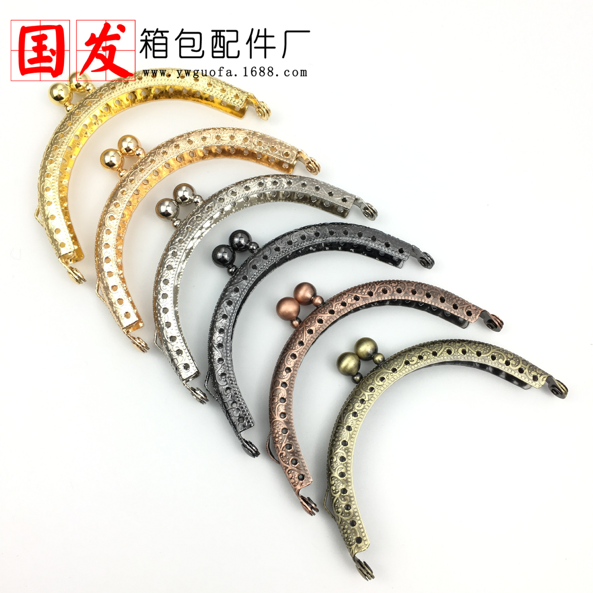 8.5Cm semicircular estampado de tamaño de oro cabeza de goteo creativo boca de bolso clásico