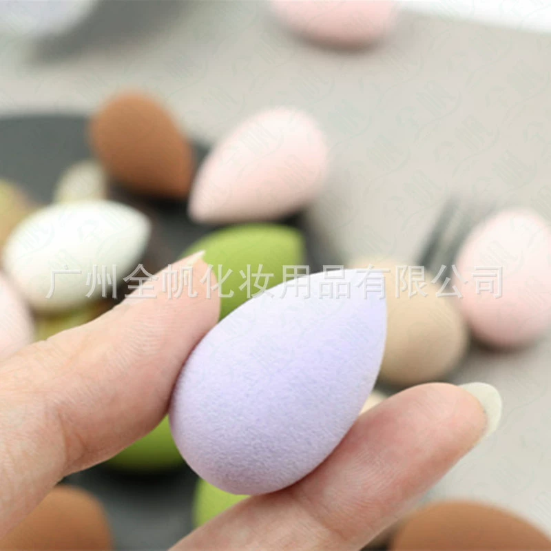 Мини водяная капля спонж для макияжа (Quanfan) без латекса, гидрофильный 20×30 мм — 6 шт круглая колба
