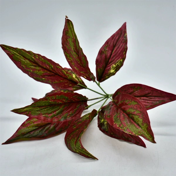 11 leaf red and green bamboo