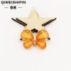 Оранжевый