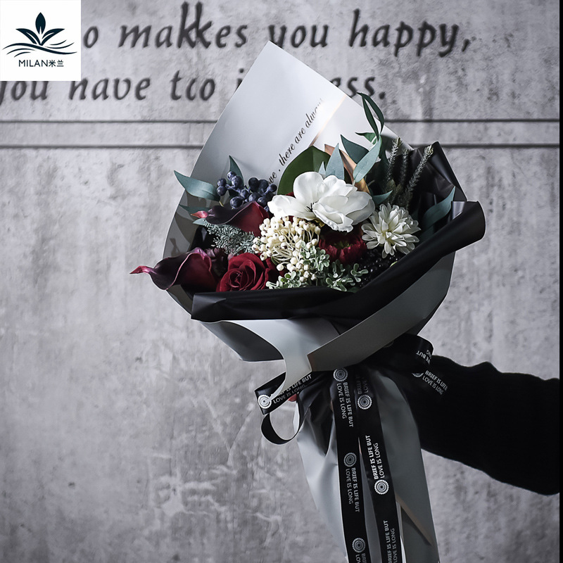 Papel de embalaje de regalo de flores Papel de envoltura de papel de preservación de papel de revestimiento de ramo coreano Película de luz suave Lisa impermeable