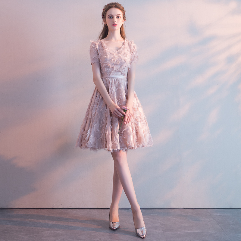 Vestido de noche elegante para mujer, nuevo estilo 2026, grácil y con estilo para socialités de pequeña estatura, ideal para fiestas anuales, vestido de cóctel ajustado.