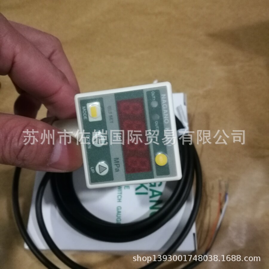 日本长野NAGANO数字压力表 GC61-174型号NKS品牌原装CE认证数显表