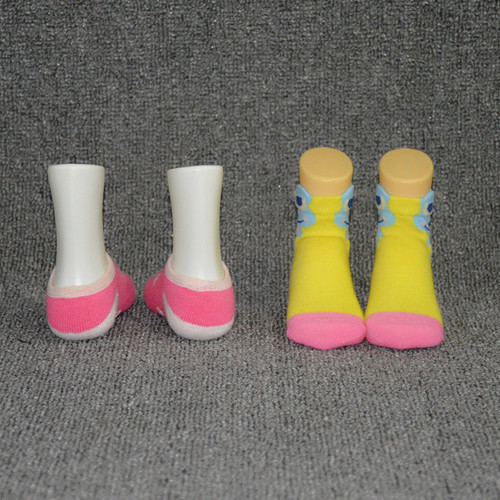普通婴儿塑料脚模型鞋模袜撑宝宝假脚吹塑小孩脚袜子展示道具鞋撑