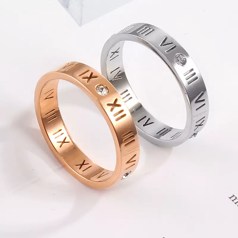 欧美爆款18k玫瑰金钛钢罗马数字戒指 镶钻镂空情侣男女款字母戒指