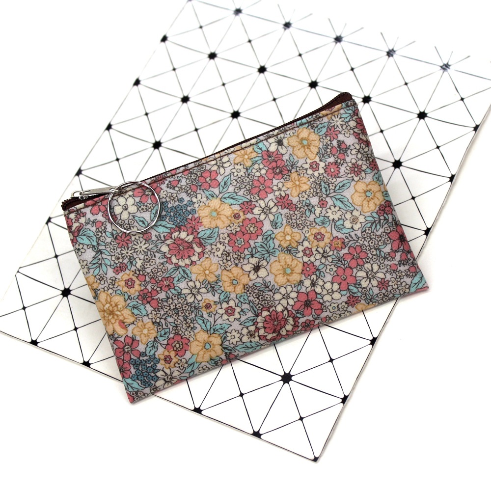 작은 꽃-베이지