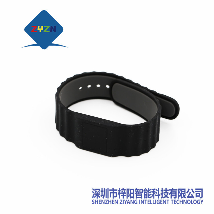 供应优质RFID弹性腕带 防水防腐蚀 耐高温 多种款式供应