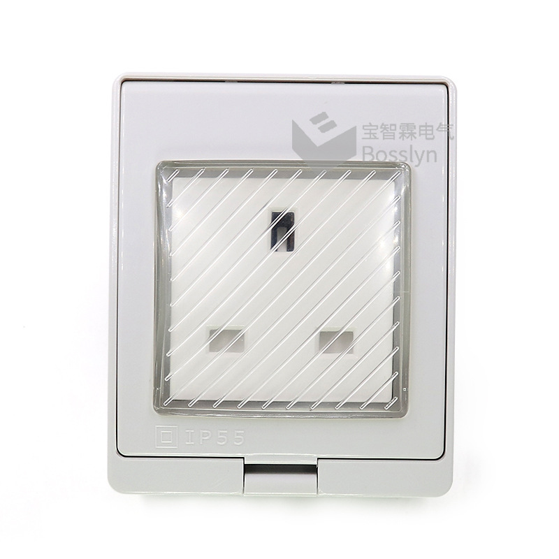 广州厂家直销明装防水墙壁英式插座 IP55户外明装英标防水插座