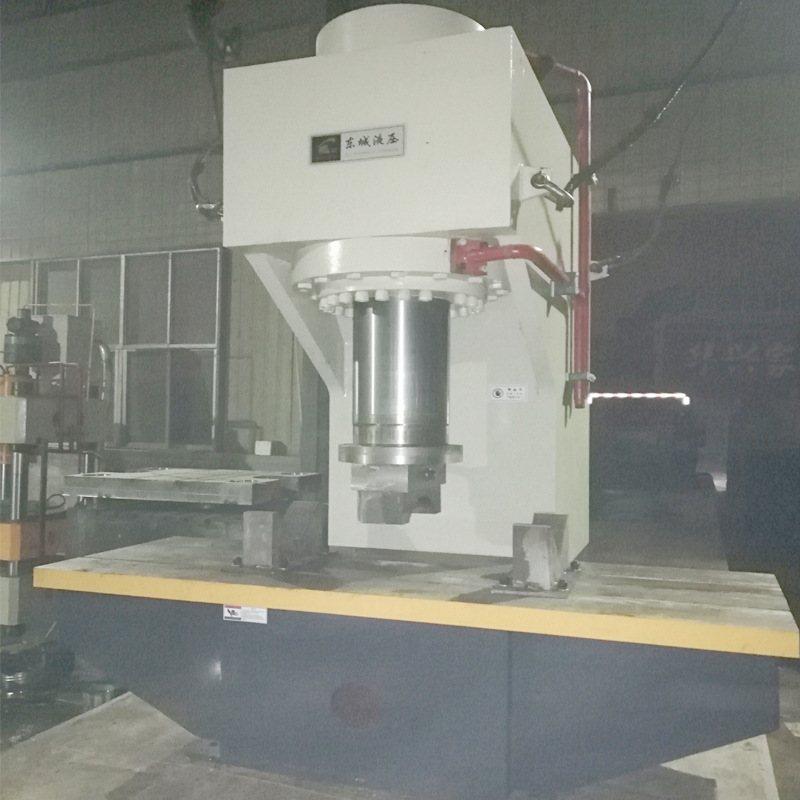 东城液压直销630吨校直单柱液压机 钢管校直630吨单柱压力机