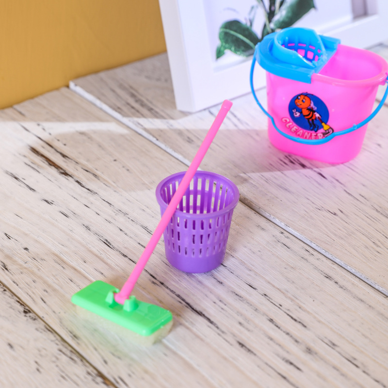 9 unids muñeca Herramientas de limpieza traje, juguetes los niños jugar casa accesorios, aspiradora cubo 42G