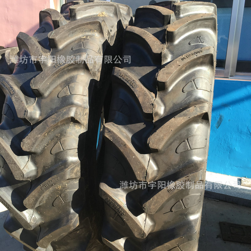 380/85R30 田野拖拉机钢丝人字轮胎14.9-30