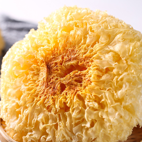 Gutian Specialty Dried Snow Fungus, Edible Fungus, Easy to Cook, Sticky and Soft, Factory Wholesale