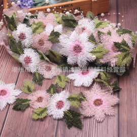 厂家直销 爆款电脑刺绣彩色花朵花边 民族风服装辅料布贴配饰装饰