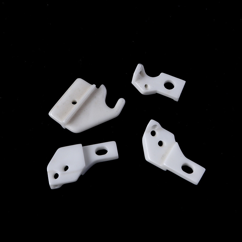 厂家批发白色氧化锆陶瓷喂纱嘴 防磁氧化铝陶瓷95瓷99瓷零件