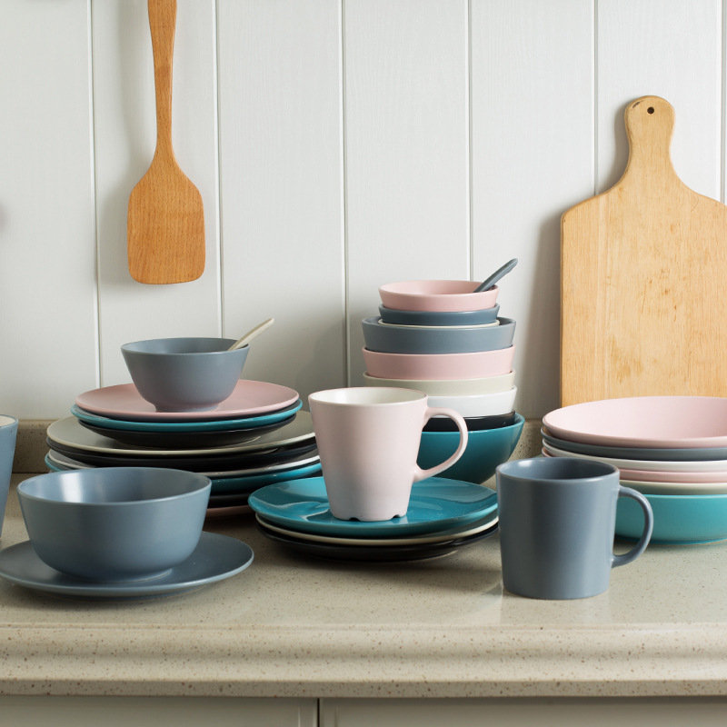Creative fashion simple ceramic tableware set wholesale color Western restaurant steak plate mug Rice Bowl Noodle Bowl