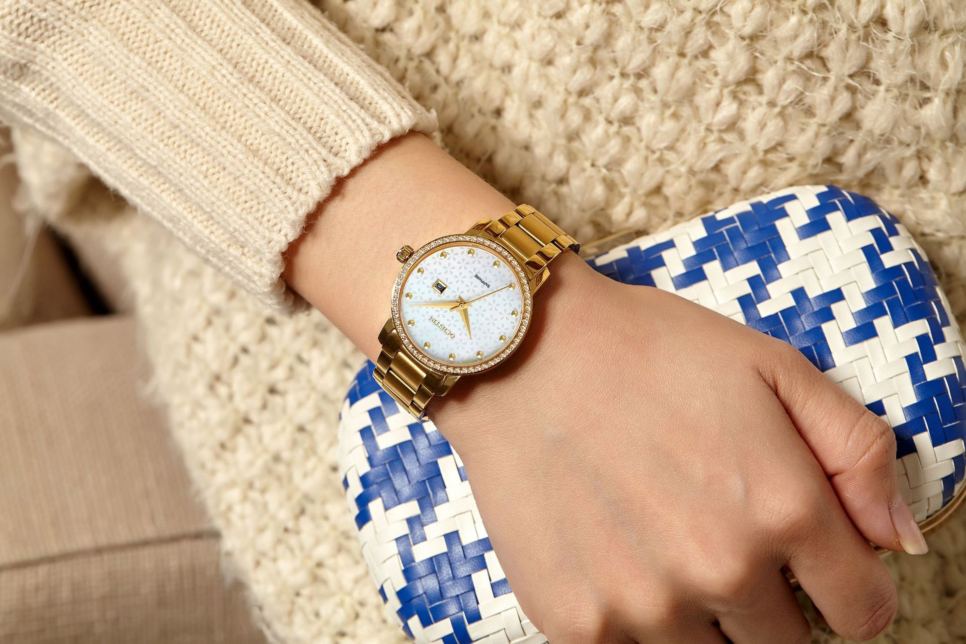 화이트 페이스 골드 쉘 골드 벨트