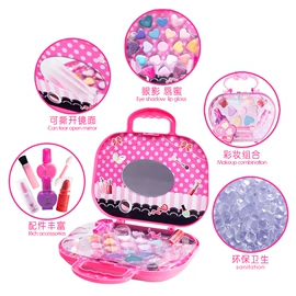 彩妆玩具;饰品玩具;泡泡玩具