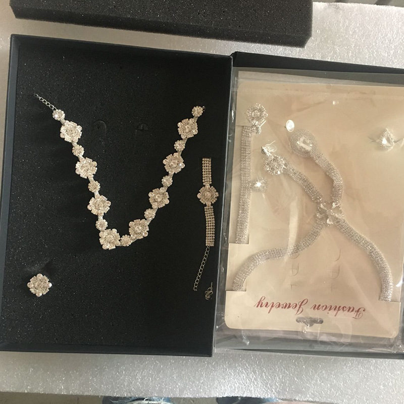 义乌长期供应 海绵内衬包装 箱包饰品减震缓冲垫 工具包装内胆