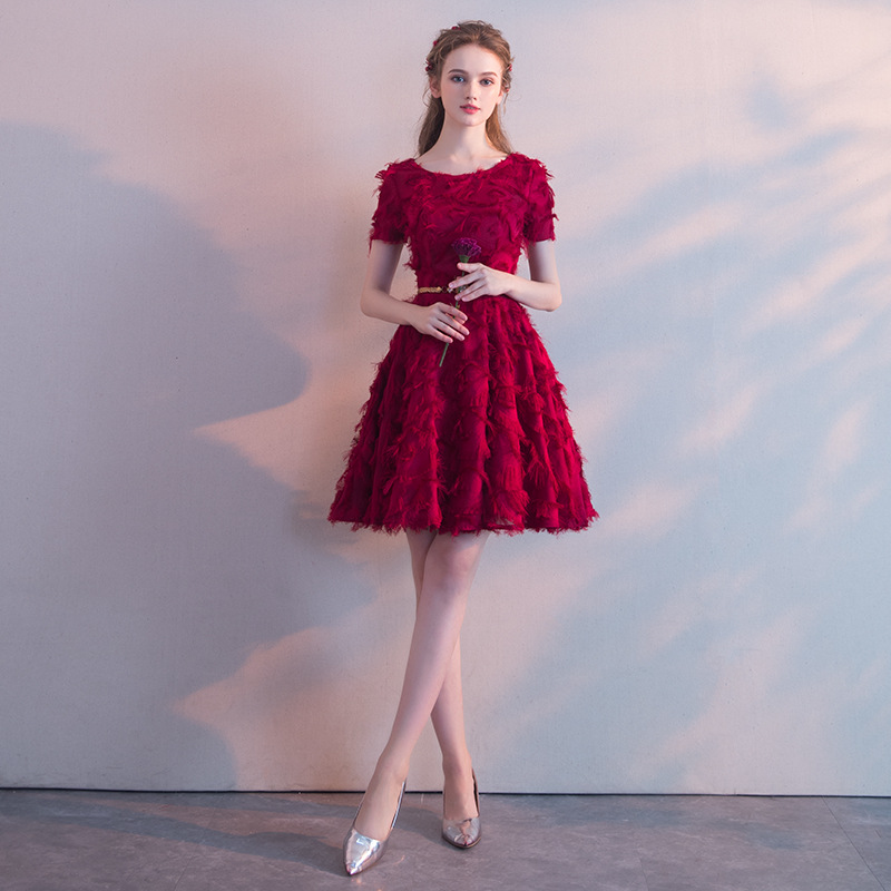 Vestido de noche elegante para mujer, nuevo estilo 2026, grácil y con estilo para socialités de pequeña estatura, ideal para fiestas anuales, vestido de cóctel ajustado.