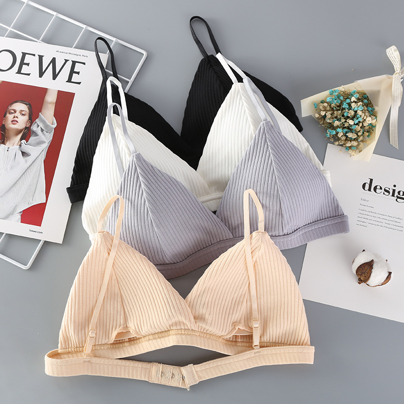 Ropa interior de estilo francés para mujer delgada taza de triángulo sexy pecho pequeño correa de empuje inalámbrica tubo superior sujetador de espalda de belleza de un solo pecho