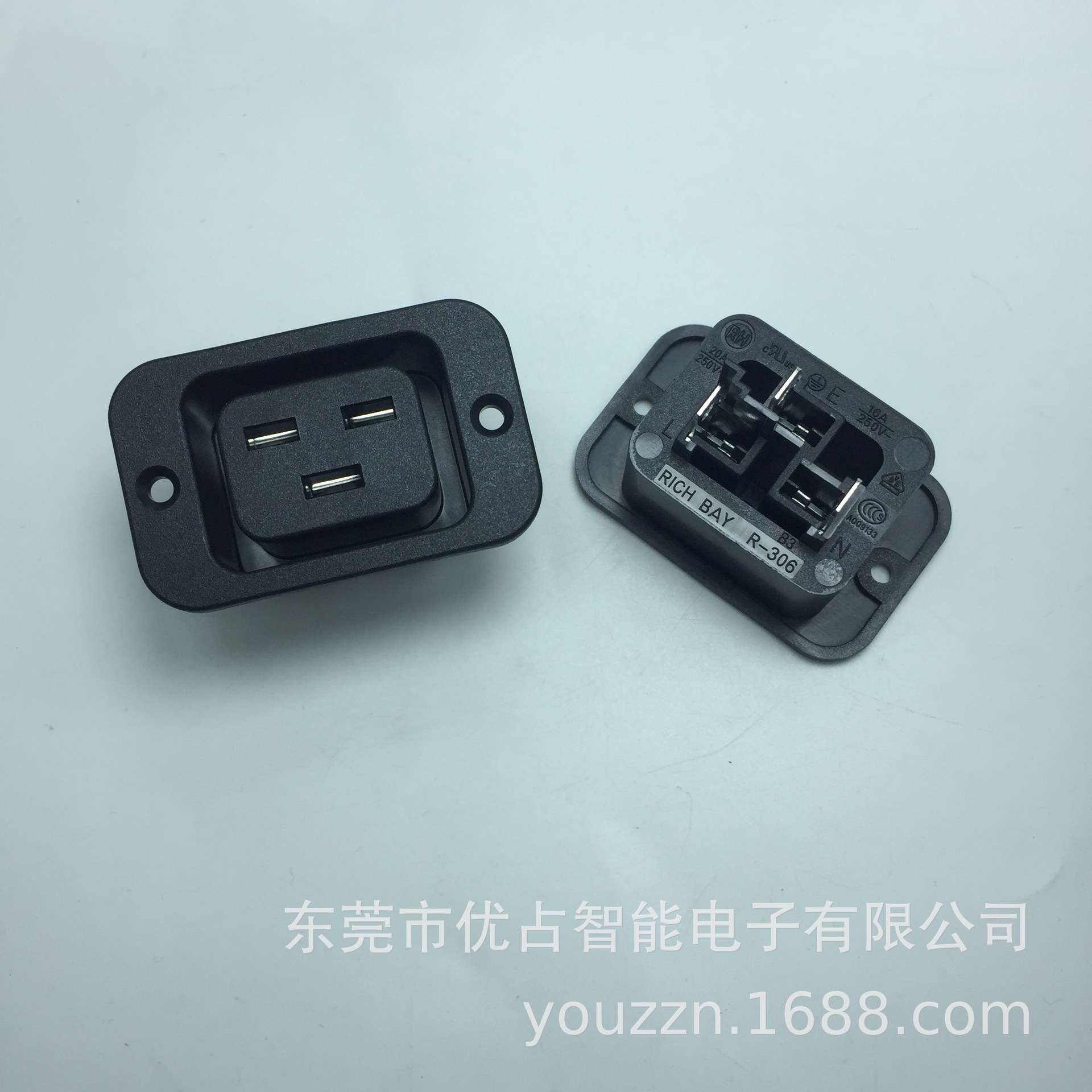 锁式C19母座 电源母座 大电流母座 R-306 RICH BAY 优占智能供应