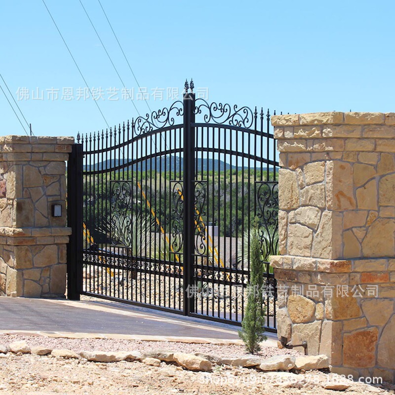 Foshan factory direct Hotel School community Manor entrance iron door hot dip galvanized five-layer paint anti-rust Foshan factory direct Hotel School community Manor entrance iron door hot dip galvanized five-layer paint anti-rust