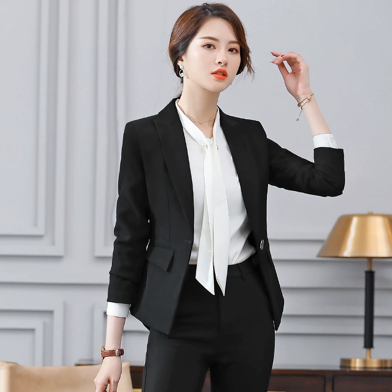 Classic suit jacket, slim fit, 2023