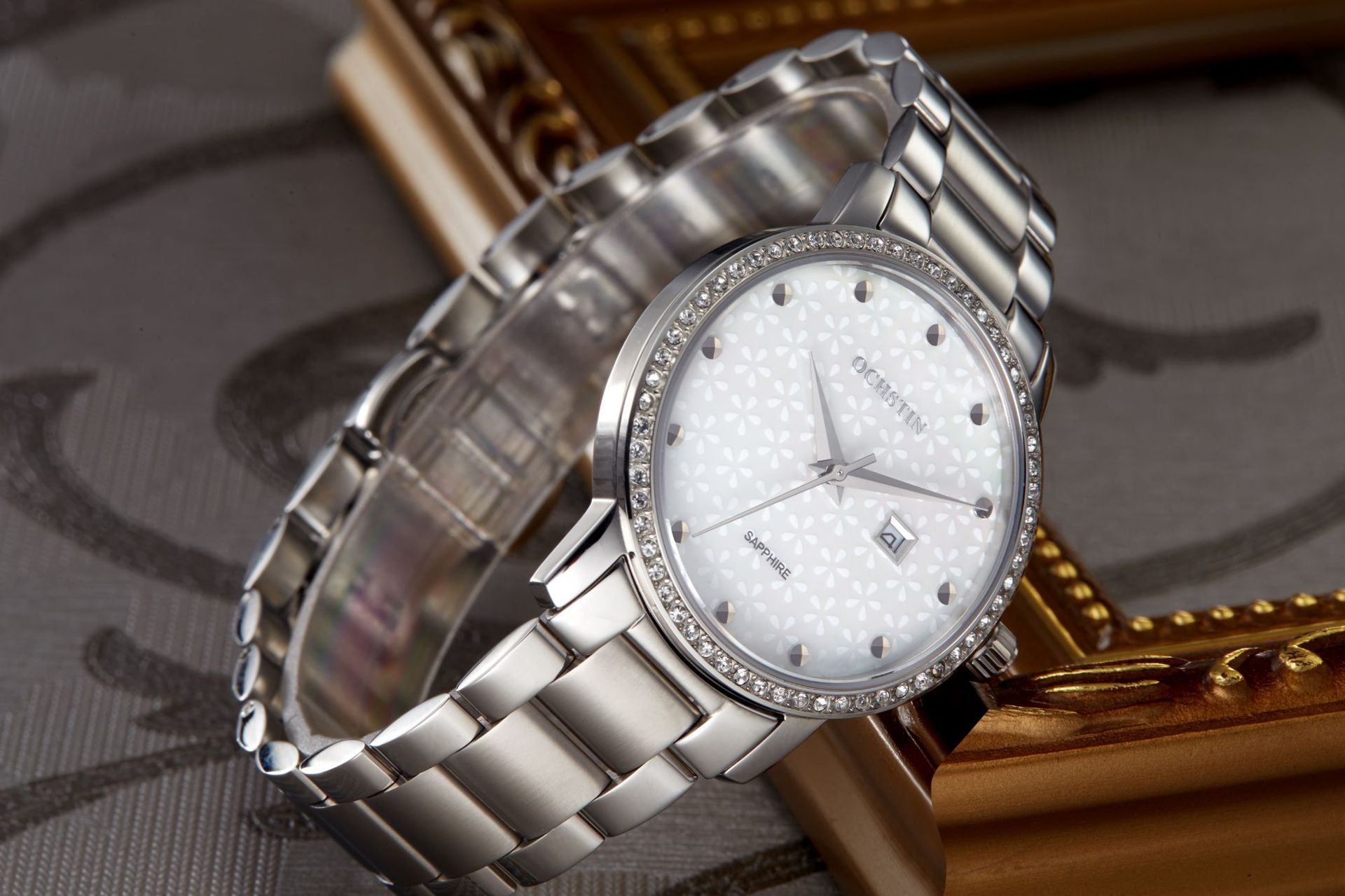 화이트 페이스 실버 쉘 실버 벨트